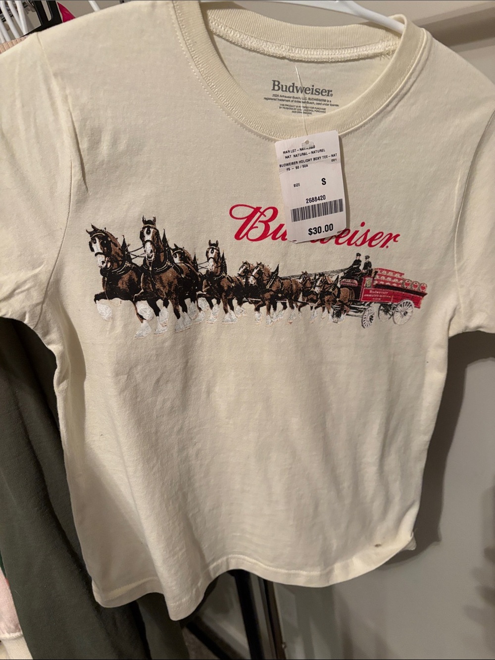 Budweiser ladies Cream Graphic Tee with Clydesdale Print small